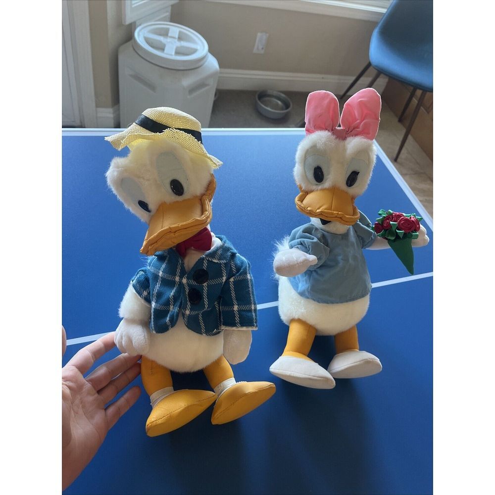 Vintage Disney Store Donald and Daisy Duck Commemorative‎ Plush Doll Set
